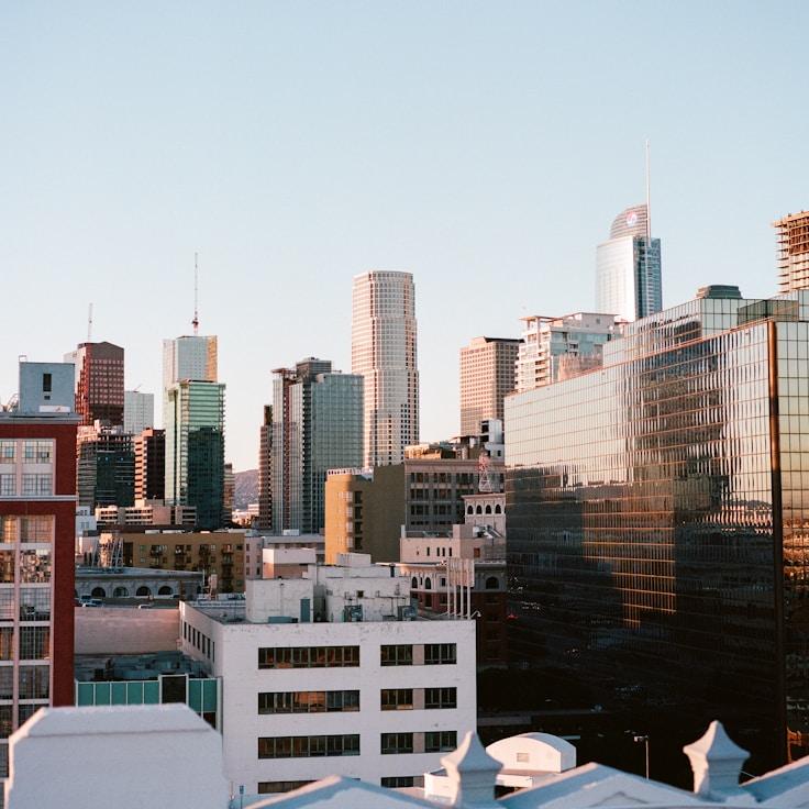 Family routine and school logistics in Lyon